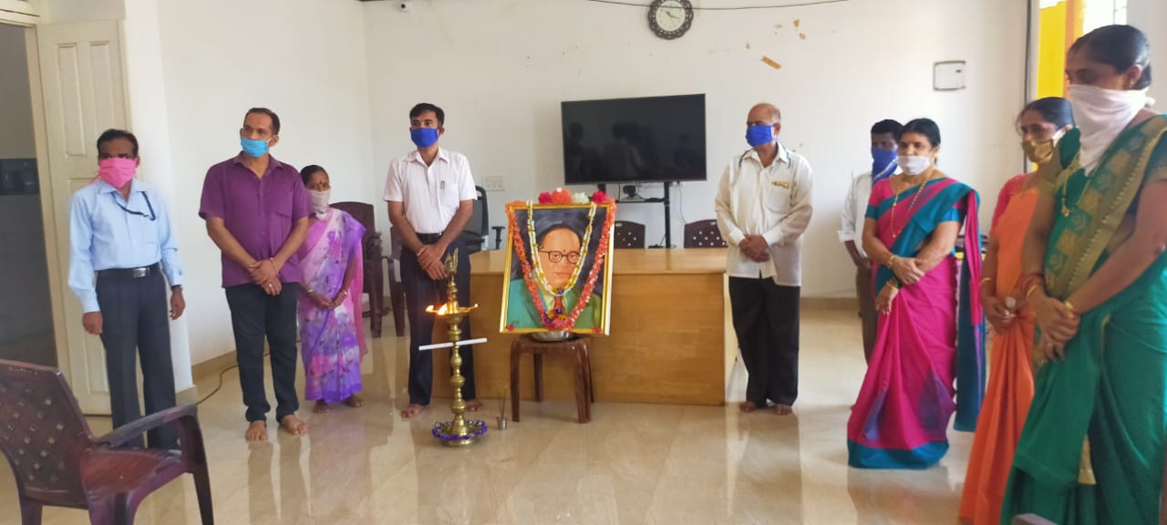 ಅಂಬೇಡ್ಕರ್ ಜಯಂತಿಯಲ್ಲಿ ಸಾಮಾಜಿಕ ಅಂತರ