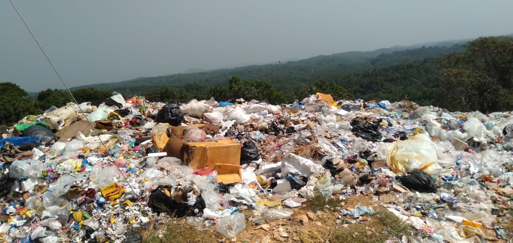 ಗಬ್ಬೆದ್ದು ನಾರುತ್ತಿರುವ ಕರಿಂಜೆ ಕಸ ವಿಲೇವಾರಿ ಘಟಕ