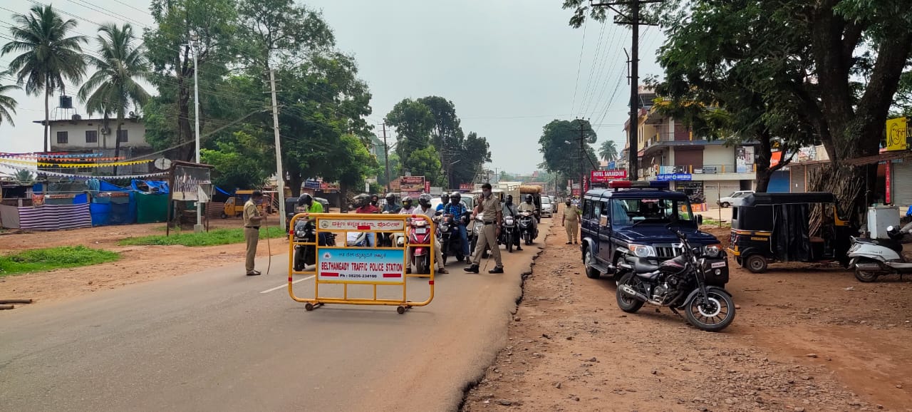 ಪೊಲೀಸರ ಕರ್ತವ್ಯಕ್ಕೆ ಜನಪ್ರತಿನಿಧಿಗಳ ತೊಡರುಗಾಲು;ಪೊಲೀಸರ ನೈತಿಕ ಸ್ಥೈರ್ಯ ಕುಸಿತ.