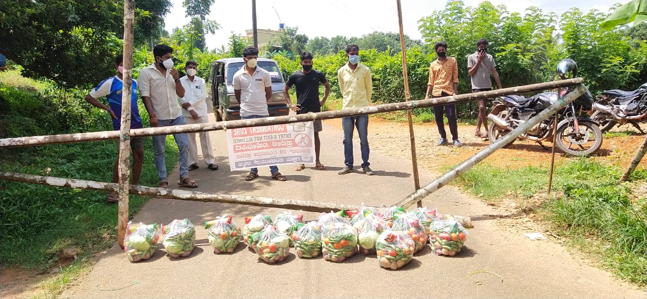 ಲಾಯ್ಲ ಪಡ್ಲಾಡಿ ಕಂಟೋನ್ಮೆಂಟ್ ವಲಯ ನಿವಾಸಿಗರಿಗೆ ಕಿಟ್ ವಿತರಣೆ