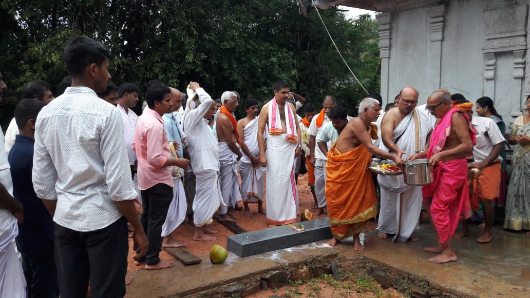 ಕೊಲ್ಲಿ ದೇಗುಲದಲ್ಲಿ ತೀರ್ಥಮಂಟಪಕ್ಕೆ ಶಿಲಾಪೂಜೆ