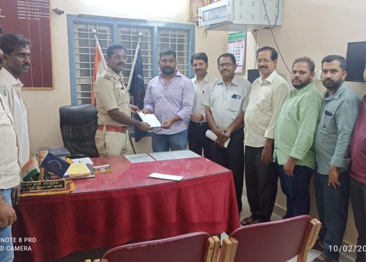 ಜೈನರ ಧಾರ್ಮಿಕ ಭಾವನೆಗೆ ಧಕ್ಕೆ-ದೂರು