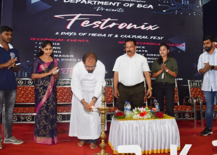 ಫೆಸ್ಟ್ರೋನಿಕ್ಸ್-2022′ ಮಾಹಿತಿ ತಂತ್ರಜ್ಞಾನ ಮತ್ತು ಸಾಂಸ್ಕ್ರತಿಕ ಸ್ಪರ್ಧಾಕೂಟ