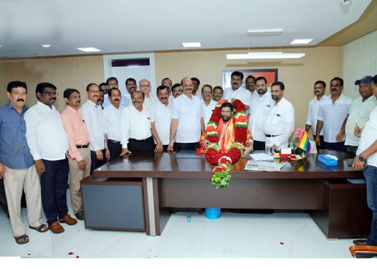 ಕರ್ನಾಟಕ ರಾಜ್ಯ ಸಹಕಾರ ಮಾರಾಟ ಮಹಾಮಂಡಳದ ಅಧ್ಯಕ್ಷರಾಗಿ ಡಾ.ಎಂ.ಎನ್.ರಾಜೇಂದ್ರ ಕುಮಾರ್  ಎರಡನೇ ಬಾರಿ ಅವಿರೋಧ ಆಯ್ಕೆ