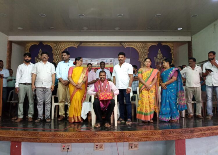 ಉಜಿರೆ ಗ್ರಾಮಸಭೆ                                                       ಪಟ್ಟಣ ಪಂಚಾಯತ್ ಆಗಿ ಮೇಲ್ದರ್ಜೆಗೇರಿಸಲು ಗ್ರಾಮಸ್ಥರ ಆಗ್ರಹ