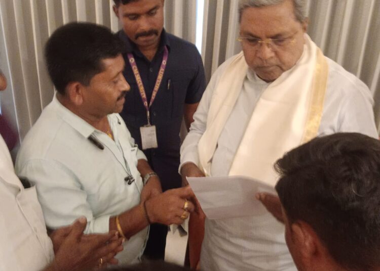 ಜೈನರ ನಿಯೋಗದಿಂದ ಸಿಎಂ ಭೇಟಿ