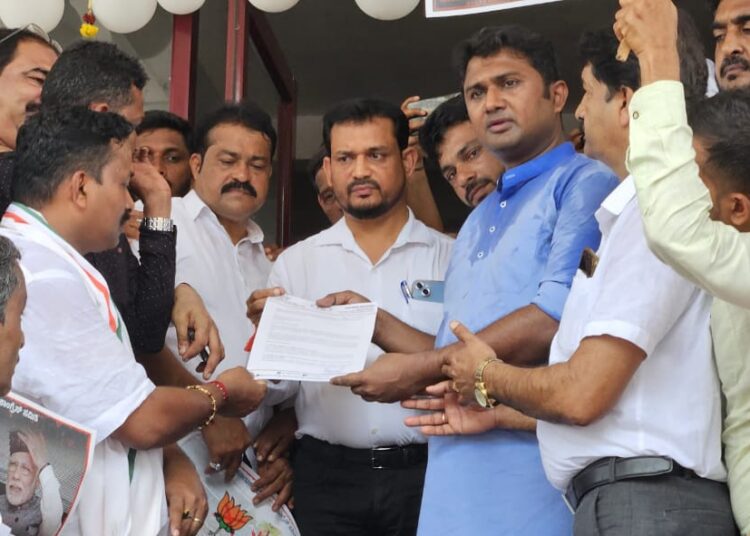 ರಾಜ್ಯಪಾಲರ ನಡೆ ಖಂಡಿಸಿ ರಾಷ್ಟ್ರಪತಿಗಳಿಗೆ ಮನವಿ