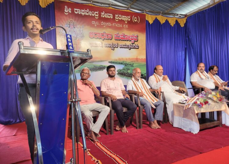 ಸದ್ವಿಚಾರಗಳನ್ನು ನೆನಪಿಸಲು ಉತ್ಸವಗಳು.     ಶ್ರೀ ರಾಘವೇಂದ್ರ ಸ್ವಾಮಿಗಳ ಆರಾಧನಾ ಮಹೋತ್ಸವದಲ್ಲಿ ಪೂರಣ್ ವರ್ಮ