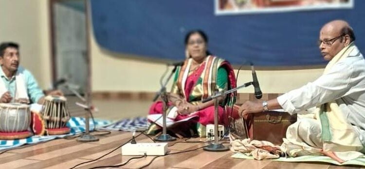 ಕೊಯ್ಯೂರಿನಲ್ಲಿ ಹರಿಕಥಾ ಕಾಲಕ್ಷೇಪ