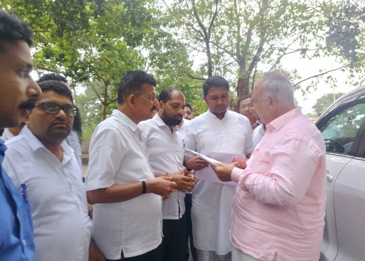 ಉಪ್ಪಿನಂಗಡಿ-ಕಲ್ಲೇರಿ -ಬಳ್ಳಮಂಜ- ಮಡಂತ್ಯಾರ್- ಮಂಗಳೂರು ಮಾರ್ಗವಾಗಿ ಸರಕಾರಿ ಬಸ್ ಪ್ರಾರಂಭಿಸುವಂತೆ   ಮನವಿ