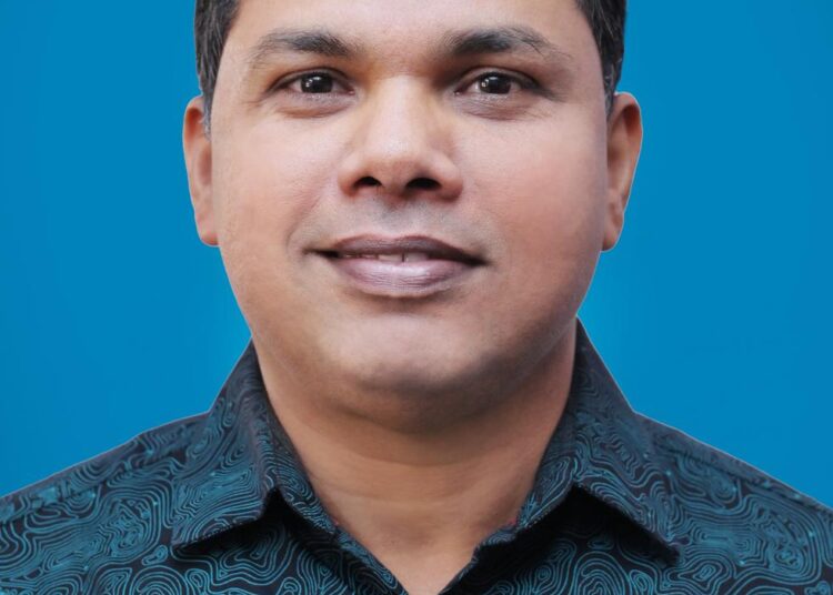 ಉಜ್ವಲ ನೀತಿಯಿಂದ ಬಡವರ ಬದುಕು ಕತ್ತಲು- ಸಂತೋಷ್ ಕುಮಾರ್ ಲಾಯ್ಲ